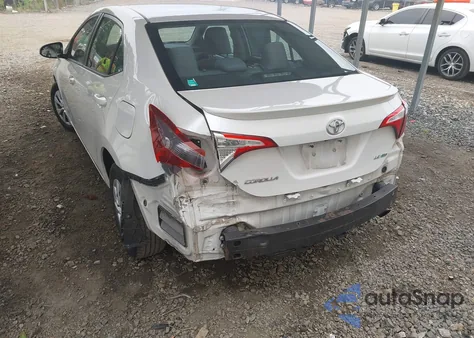 2015 Toyota Corolla Le Eco z USA, uszkodzony, nr VIN 5YFBPRHE9FP274613